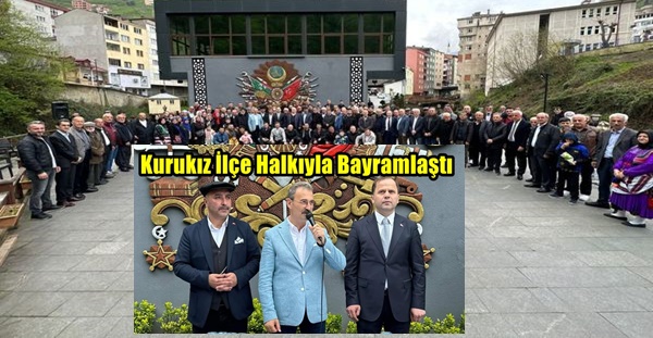 Kurukız İlçe Halkıyla Bayramlaştı