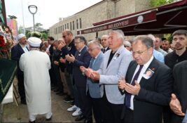 Trabzon, ‘Sinan ağabey’ini son yolculuğuna uğurladı