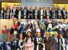 Şalpazarı Anadolu Lisesi 10. Mezun 21  Öğrencileri Kep Fırlattılar 